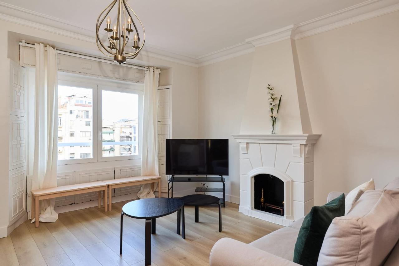 Apartmán Casa Cosi - Casanova 6 Barcelona Exteriér fotografie